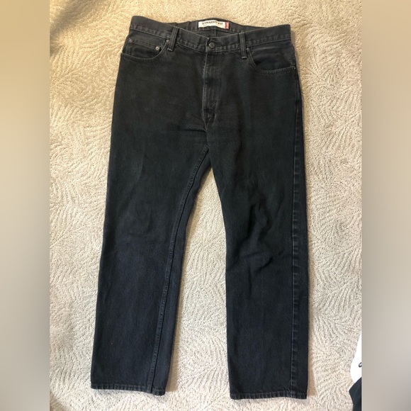 Levi’s 505 Jeans - Picture 2 of 5